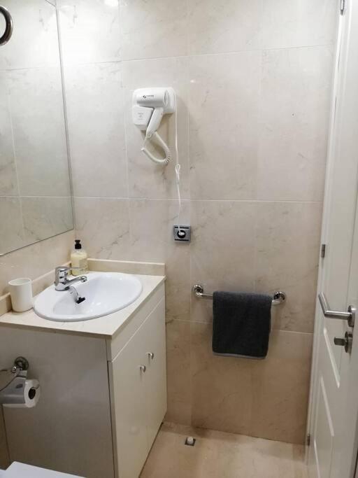 Atico A 200 Mts De La Playa Apartment Беналмадена Екстериор снимка